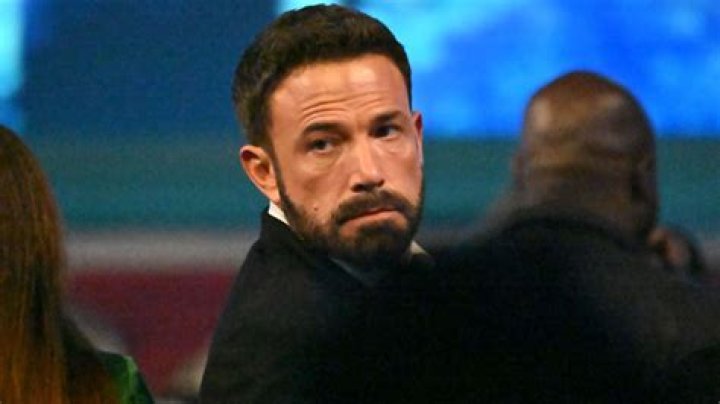 Ben Affleck Rocks A Beard On Film Set & Looks Unrecognizable — Pics – Hollywood Life