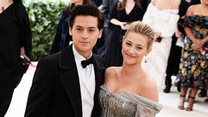 Cole Sprouse Says His Exes Cheated & Recalls Lili Reinhart Split – Hollywood Life