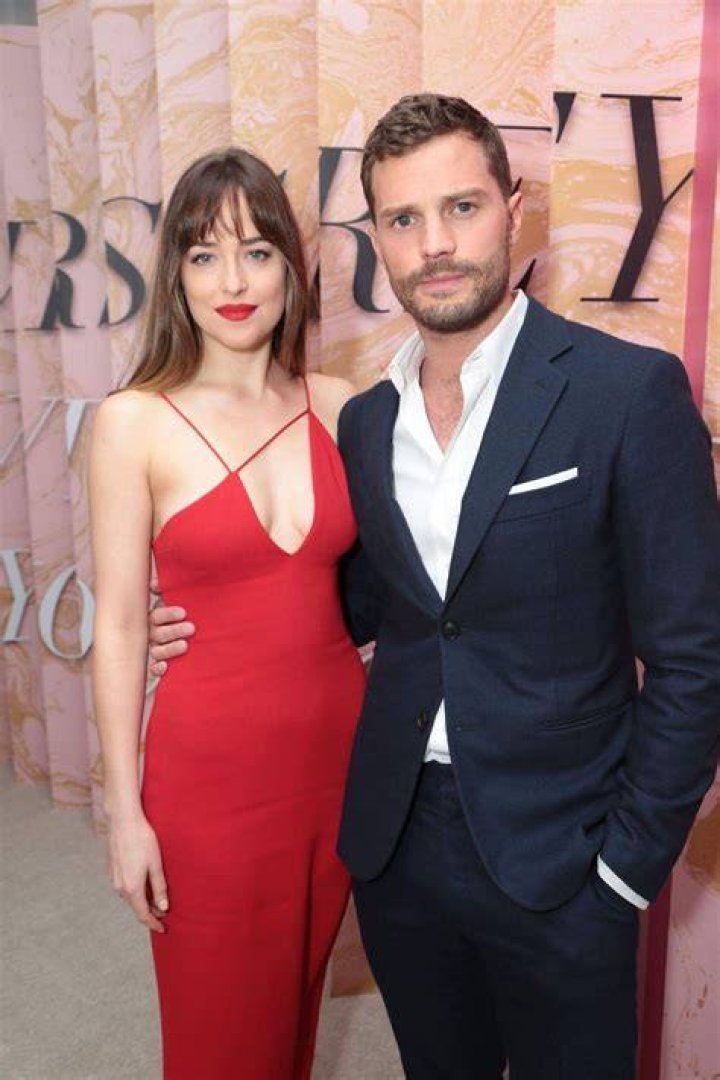 Dakota Johnson Jamie Dornan On Red Carpet – Hollywood Life