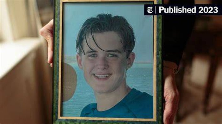 Isaiah Gonazles: Teen Who Committed Suicide For ‘Blue Whale’ Challenge — PICS