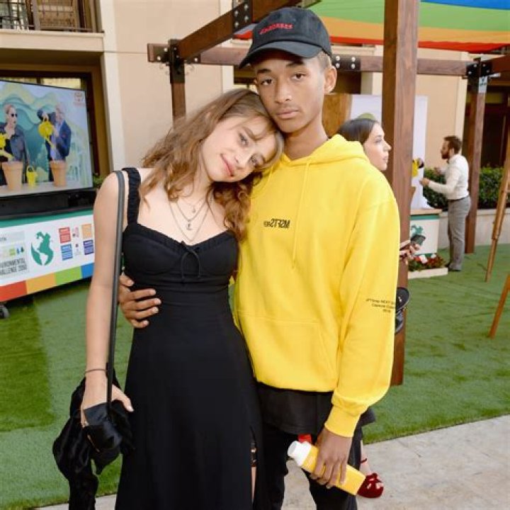 Jaden Smith With Girlfriend After Dad Will Resigns From Academy – Hollywood Life