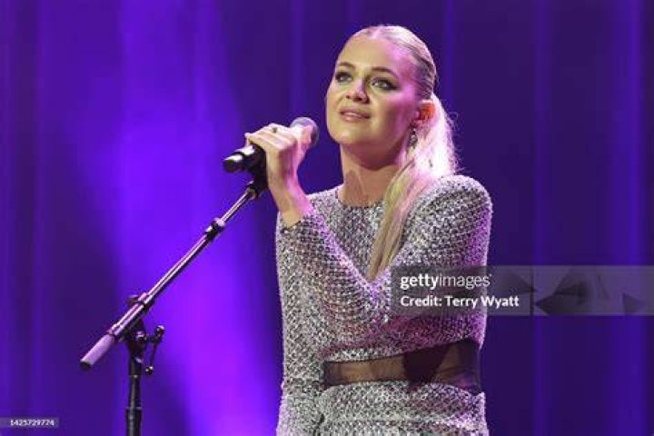 Kelsea Ballerini Performs At CMT Artists of the Year 2021 – Hollywood Life