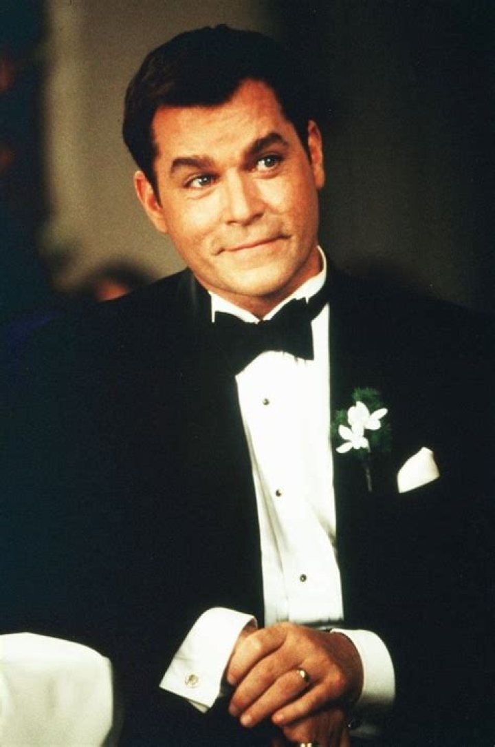 Ray Liotta’s Life In Photos – Hollywood Life