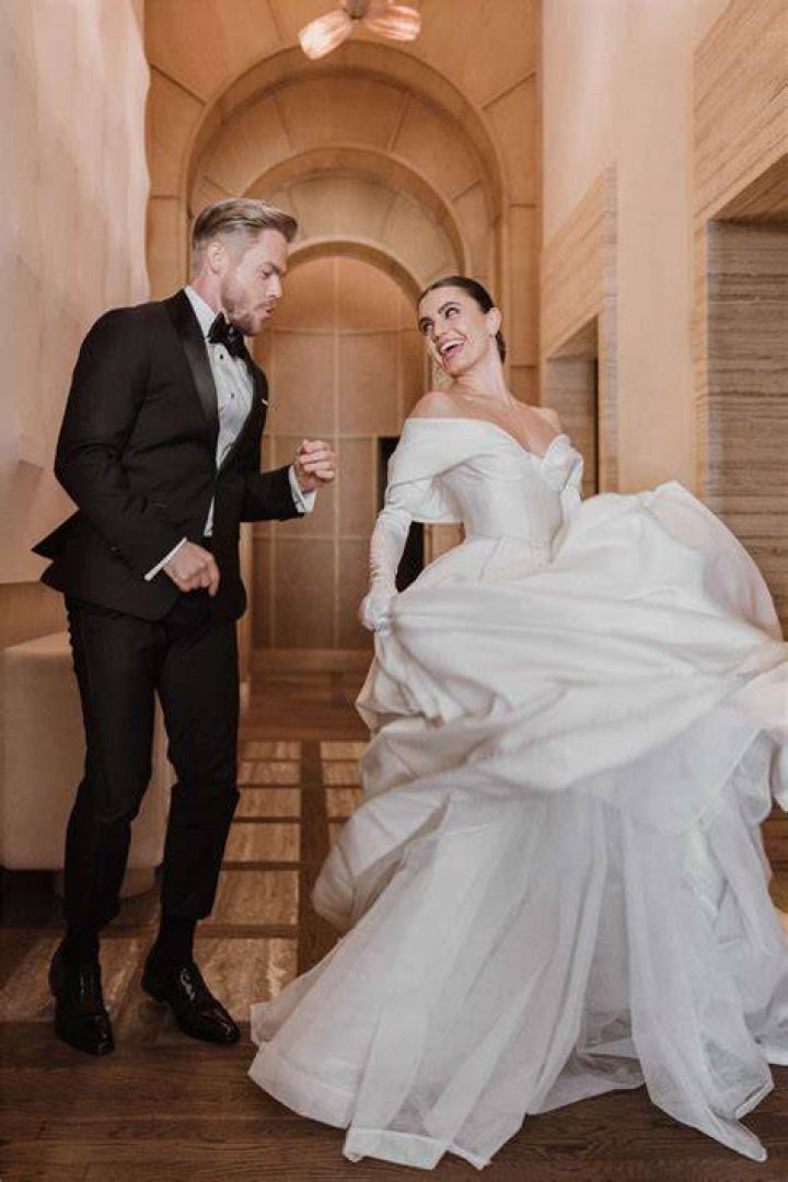 See Their Wedding Photos – Hollywood Life