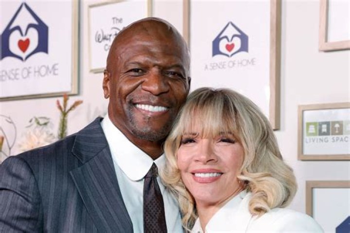 Terry Crews Remembers ‘Father’ Kobe Bryant As Wife Rebecca Shares ‘Prayers’ For Vanessa  